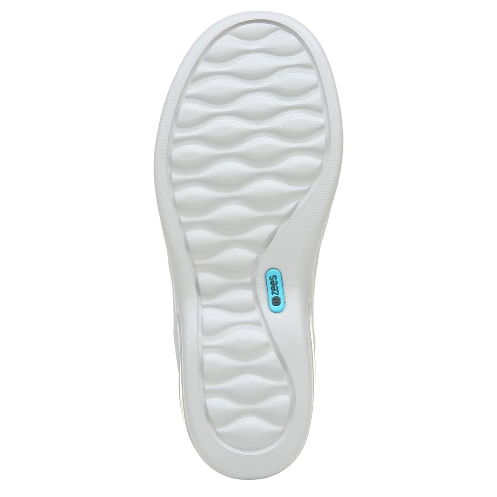 Bzees Niche Slip On - Bright White Fabric Bzees Niche Slip On - Bright White Fabric