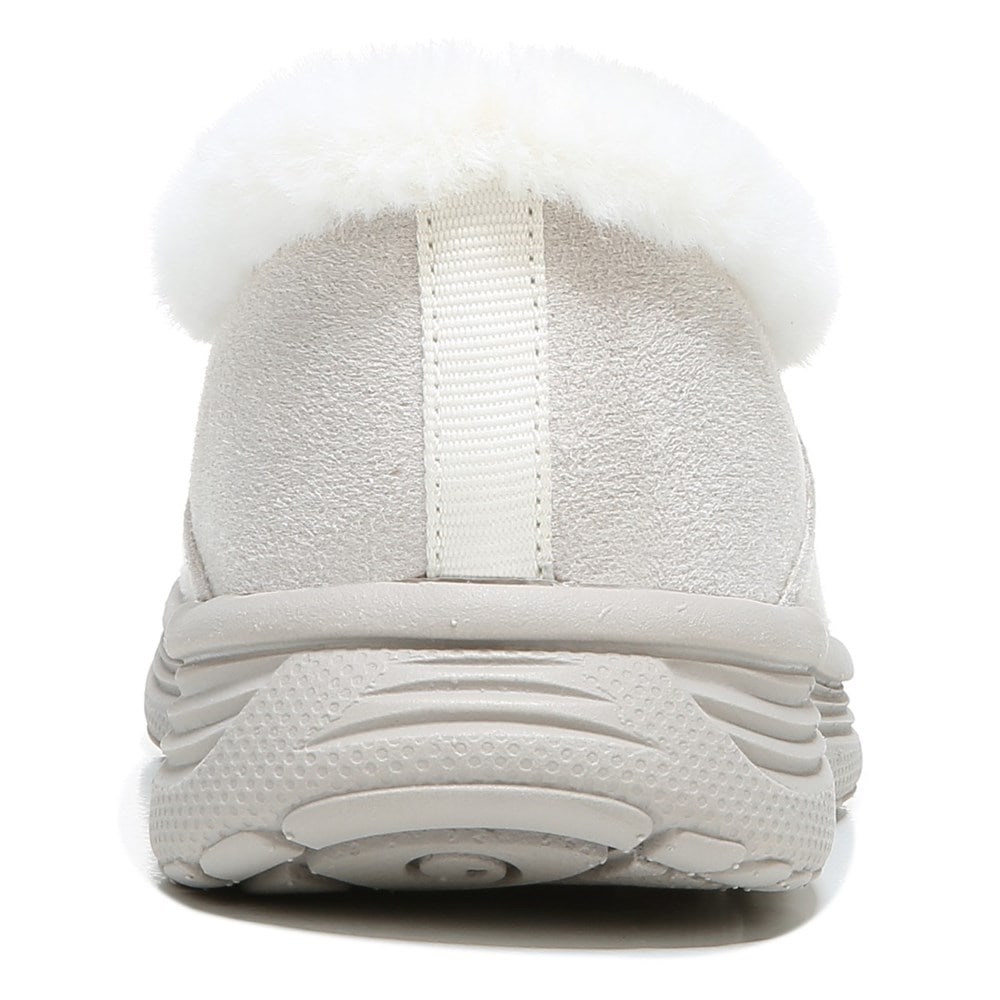 Bzees Snicker Bootie - Wind Chime Fabric Bzees Snicker Bootie - Wind Chime Fabric