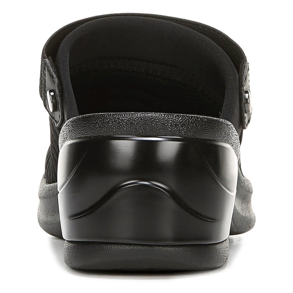 Bzees Kitty Clog - Black Oversized Geo